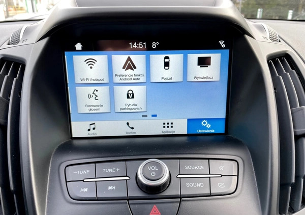 Ford Escape cena 64900 przebieg: 110000, rok produkcji 2019 z Poniec małe 106